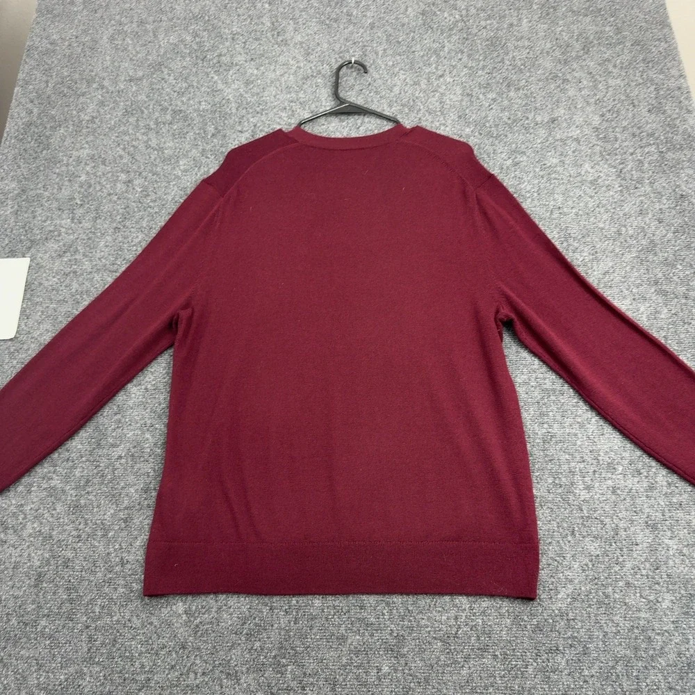 Banana Republic Sweater Mens L Burgundy Merino Wool V Neck Classic Preppy